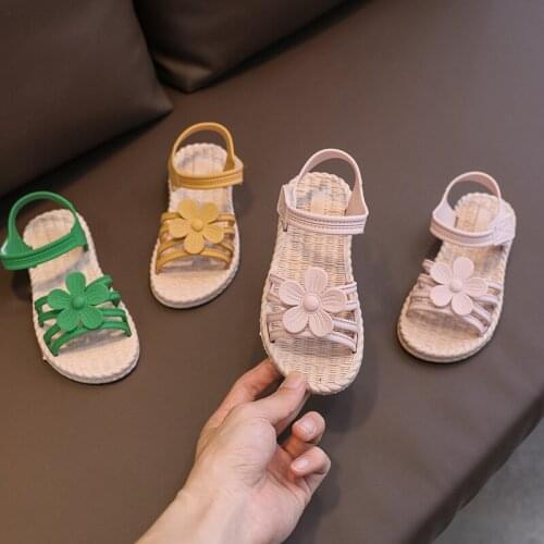 Summer new style big medium girls soft-soled princess shoes fashion flowers non-slip shoes little girls baby sandals size 24-35