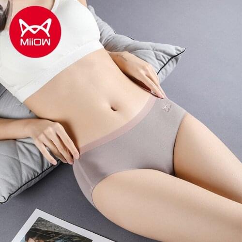 Miiow Ladies Underwear Seamless Cotton Graphene Antibacterial Crotch Girl Mid-waist Breathable Japanese Girl Triangle Shorts
