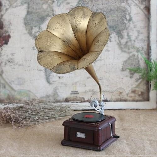 Retro gramophone model Home Furnishing iron bar cafe room office decor decoration