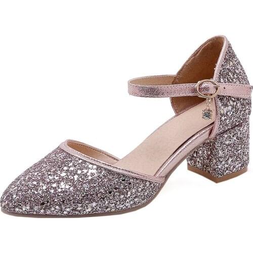 2019 spring and summer fashion sequins with hollow buckle sandals female 32-46