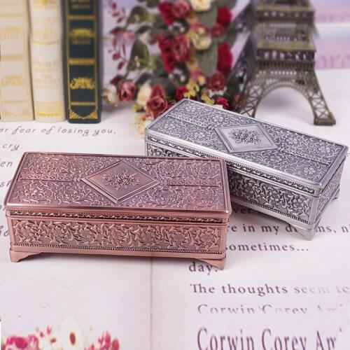 European Princess Jewelry holder Retro Metal Jewelry box Hand-made Necklace Earrings Jewelry Receiving Box Creative gift 1407