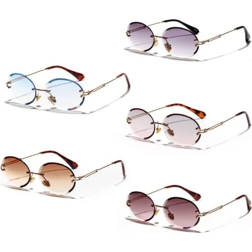 1Pair Diamond Cut Retro Oval Sunglasses Female Crystal Texture Borderless Glasses Ladies Decorative Accessories Gifts