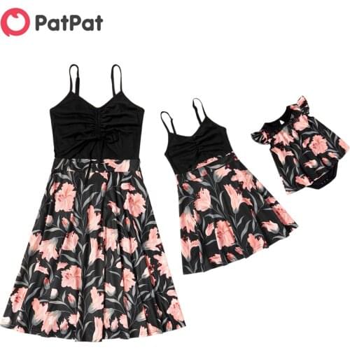 PatPat 2021 New Summer Black Splice Floral Print Sling Dresses for Mommy and Me