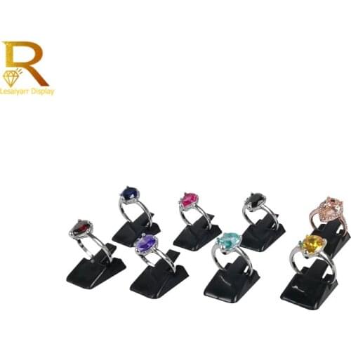 Wholesale Ring Show Plastic Frosted Jewelry Displays Holder for Ring Decoration Stand Ring Clip 20 pcs/Lot Free Shipping