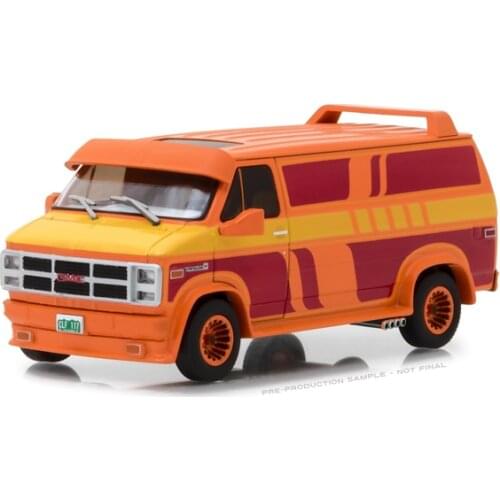 GreenLight 1:43 1983 GMC Vandura Custom in Orange boutique alloy car toys for children kids toys Model original box