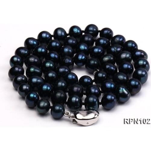 Fashionable Single-strand 8-9mm Black Round Freshwater Pearl Necklace 18"