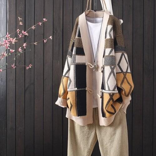 Urifens Color Matching Loose Horn Button Knitted Cardigan Jacket WomenS Casual Art Retro Sweater Autumn Winter New Products P36