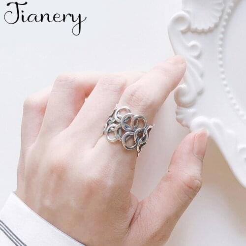 Luxury New Brand Korean Large Circle Rings For Women Boho Charms Jewelry Female Engagement Ring Lover Valentines Gifts bague