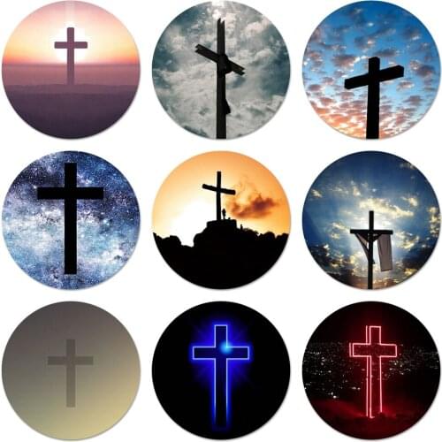 Christian Jesus The Cross Icons Pins Badge Decoration Brooches Metal Badges For Clothes Backpack Decoration 58mm