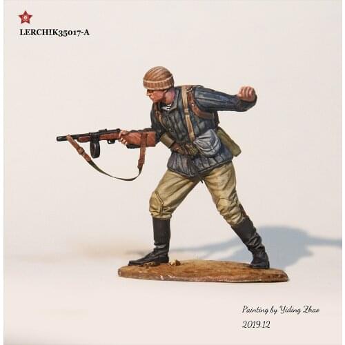 [Lerchik] LR35017A 1/35 Red Navy North Fleet Scout Team Commander in 1942
