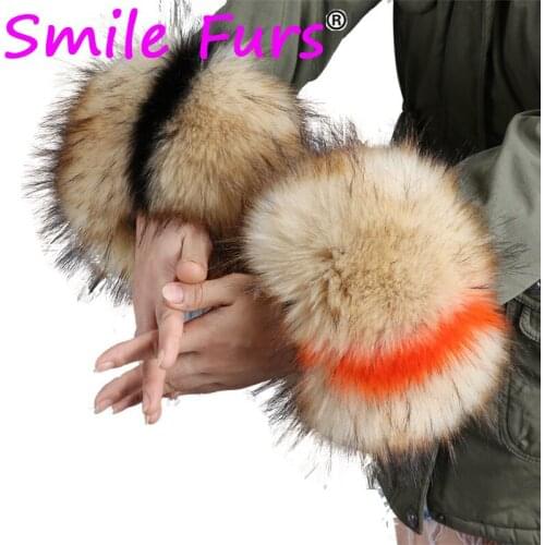 Qearlstar Women Faux Fox Fur Cuffs Wristband Winter Warmer Arm Wrist Raccoon Fur Sleeve Gloves Female Elastic Oversleeve 2pcs