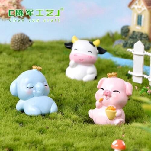 ZOCDOU 1 Piece Cute Crown Animal Small Statue Little Figurine Crafts Figure Ornament Miniatures