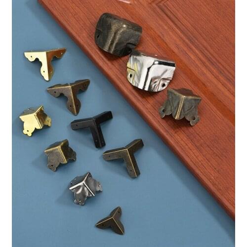 4pcs Antique Metal Wooden Wine Box Corner Iron Protection Case Edge Guard Gift Box Packaging Corner Cover Bracket Support