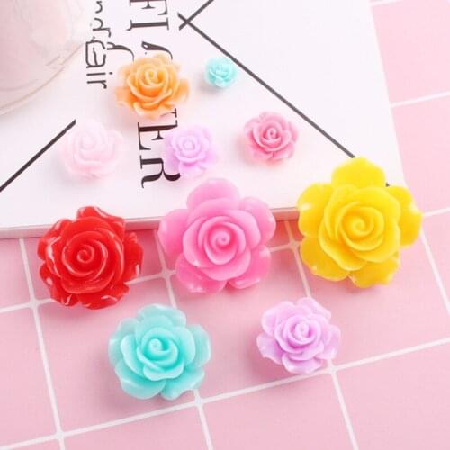 Elizabe Ying Jewelry Making