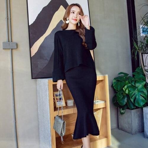 Women Sweater Set New Autumn Lady Suits Two Pieces Suits Tops+Skirt Women Fashion Knitting Long sleeves Skirt Suits