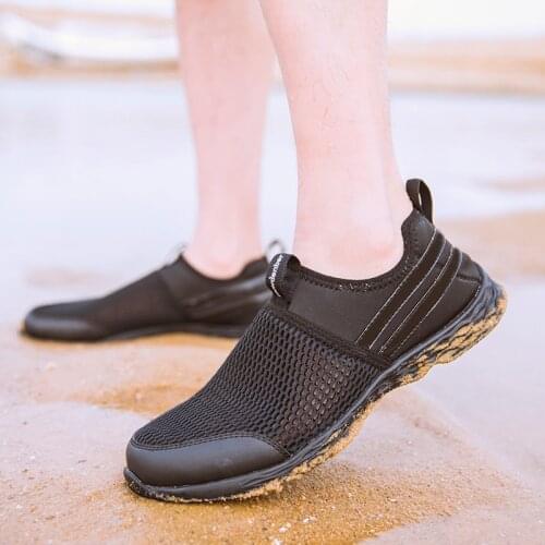 Mens Casual Shoes Barefoot Beach Ultralight Water Sports Shoes for Men Outdoor Quick-Drying Slip On Sneakers Big Size 50