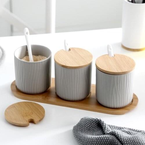 3Pcs/set Nordic Home Creative Ceramic Seasoning Jar With Lid Small Spoon Seasoning Box Salt Shaker Kitchen Supplies Storage Set