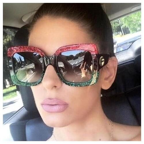 2018 Colorful Pearl Effect Frame Fashion Women Square Sunglasses Brand Designer Popular Men Green Red Glasses Shades UV400 1159T