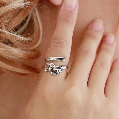 Creative Vintage Cactus Plant Ring For Women Female Party Fashion Accessories Charming Jewelry Girl Gifts