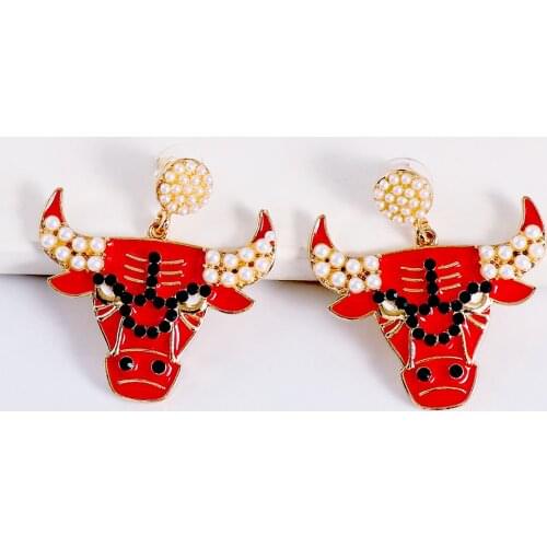 Bull Design Cartoon Earring Woman Statement Pearl Stud Earrings For Women 2021 Unique Cute Ear Ring Wholesale Trend Engagement