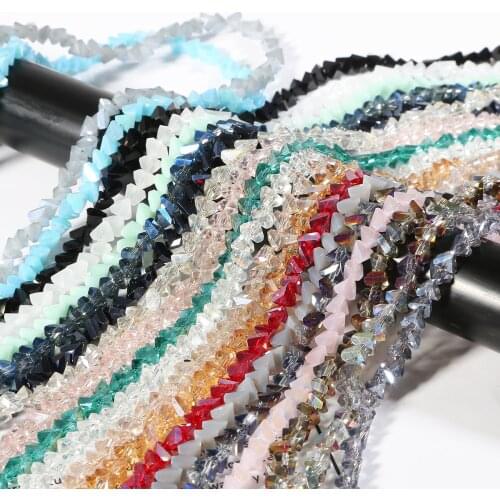 50Pcs/Lot Shining color Triangle Glass Beads Colors 5x6mm Crystal Glass Chip Beads For Jewelry Making DIY Handmade Bracelet