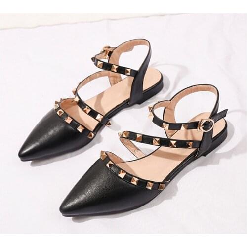 2021 Pumps Flat Women Sandals Rivet Designer Luxury Sandals Outdoor Casual Female Pointed Toe Pumps Shoes For Woman 34-43