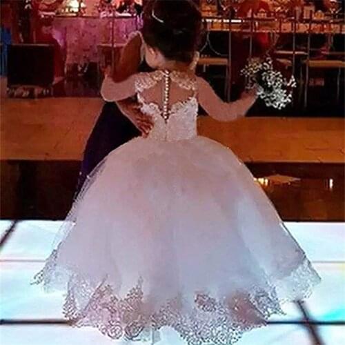 Long Sleeve Ball Gown Princess Flower Girls Dresses Appliques with Beaded Stunning Cute Girls First Communion Dress White