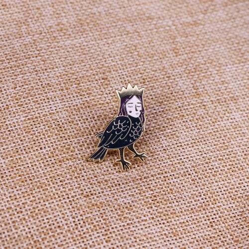 Bird crown enamel pin