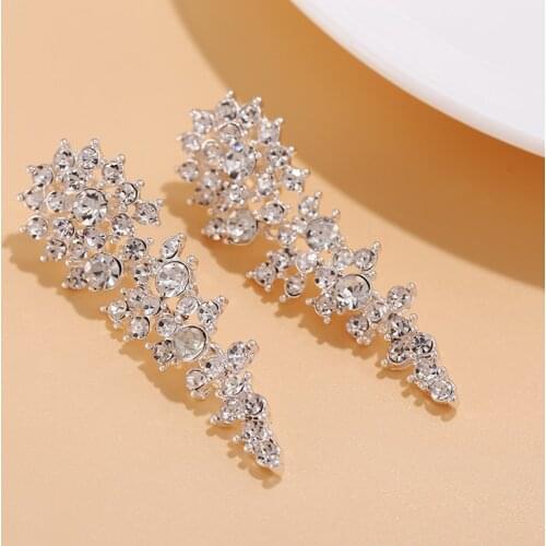 New Arrival Luxury Crystal Long Bridal Clip on Earrings Without Piercing for Women Wedding Party Engagement No Hole Ear Clips