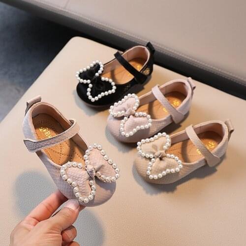New Princess Sweet Shoes Black Leather Shoes Spring and Autumn Bow Pearl Childrens Shoes Toddler Soft Bottom Girls Single Shoes