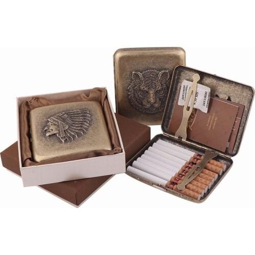 1Pcs Holds 20 Cigarettes Classical Individuality Metal Cigarette Box Creative Stylish Embossment Process Appearance Smoking Set