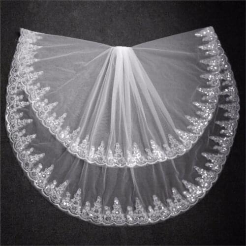 NUOXIFANG Bridal Veil Short With Comb Lace Appliqued Edge Tulle Bridal Veil Two Layer Elbow Length Wedding Accessories 2019