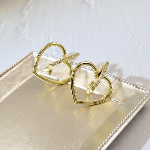CINDY XIANG Fashion Gold Color Cute Stud Earrings For Women Metal Hollow Double Heart Statement Earrings Vintage Jewelry Gifts