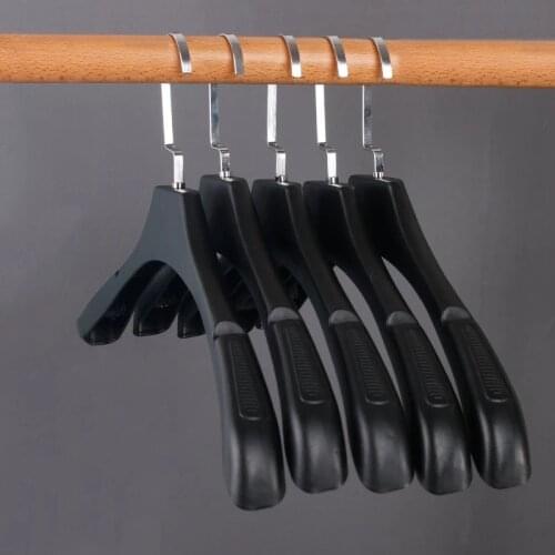 10pcs /set hangers for clothe Adult Coats Suit velvet drying rack organizer storage closet wardrobe clothes rack Home Storage