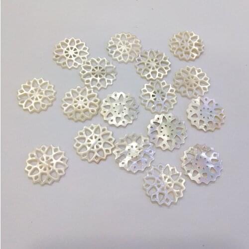 2Pcs Sculpture Flower-shaped Shell Loose Beads Charms For DIY Necklace Bracelet Anklet Handiwork Sewing Craft Jewelry
