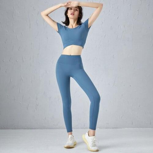 Spring/Summer 2021 Fitness Running Set Womens Short Umbilical Tops One-piece Yoga Pants Two-piece Set
