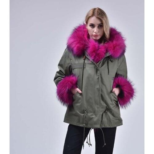 Parka Winter Fashion Jackets Thick Warm Fluffy High Quality Outerwear Female Short Coats