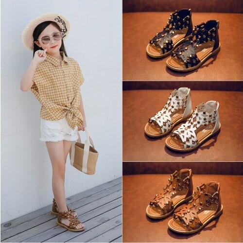 New 2021 summer new Korean girls Roman sandals toe slip childrens fashion princess shoes rivet sandals Breathable light