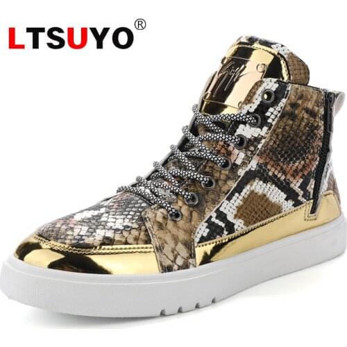 Mens snakeskin pattern high-top sneakers, autumn and winter outdoor casual shoesfashionable youth reflective sports mens shoes