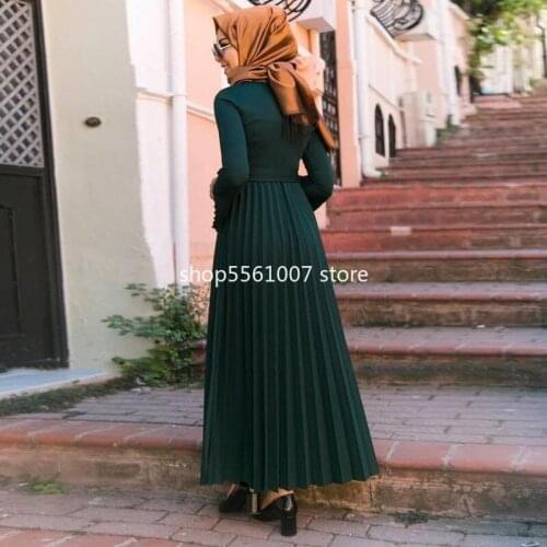 Pleated Maxi Dress Solid Color Long Flare Sleeves Long Knitting Cotton Dress Women Muslim Dress Elegant Modest Wear Turkey Eid