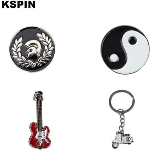 Cute Metal Brooches Pin Badges For Women Pins and Brooches for Clothes