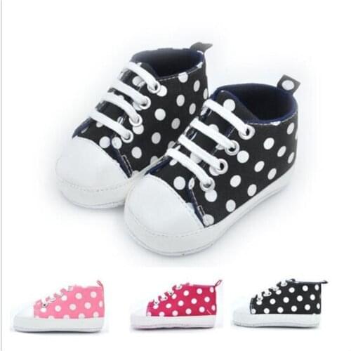 Lovely Dots Baby Shoes Fashion Toddlers Sports Shoes Sneakers Antislip Soft Sole Newborn Boys Girls Casual First Walkers
