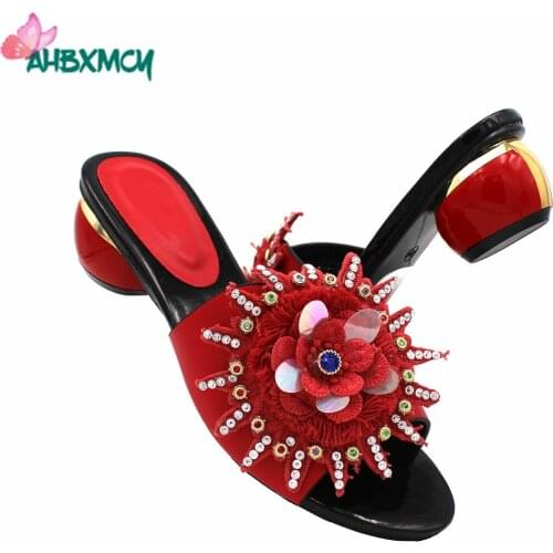 Office Lady Nigerian Design Shoes in Red Color 2021 Elegant Style African Ladies Shoes with Appliques for Wedding