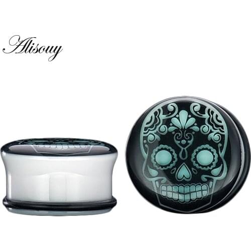 Alisouy 2 PCS Luminous Ear Tunnels Plugs and Gauges Skull Flesh Body Jewelry Ear Expander Stretching Glow In Dark 6-20mm punk