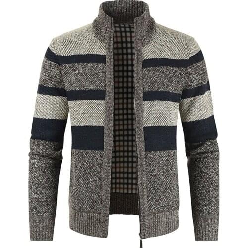 2020 Autumn& Winter New Fashion Stand-up Collar Color Matching Men Sweater Casual Long-sleeved Plus Size Men Coat Free Shipping