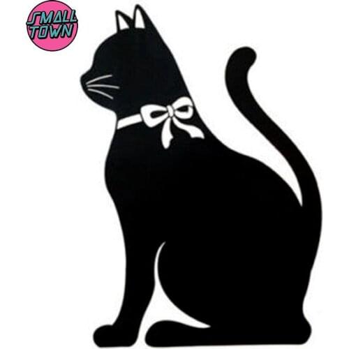 Small Town 11.3*16CM Fashion Creative Pet Cat Car Sticker Window Body Decoration Cartoon Character Decals C4-0466