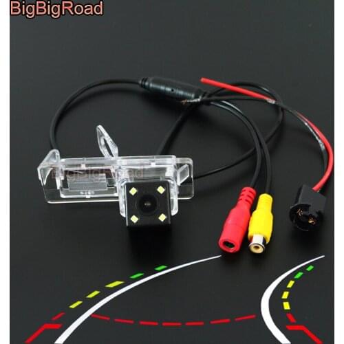 BigBigRoad Car Intelligent Dynamic Tracks Rear View Camera For Renault Twingo 2 II / Laguna 2 / 3 X91 / VelSatis X7 2007 - 2014