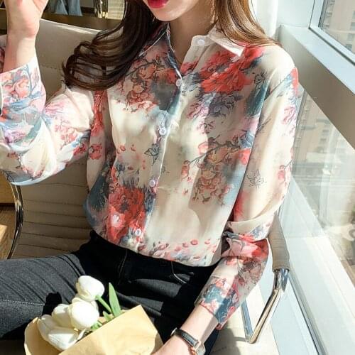 2021 Autumn Hong Kong Style Printed Sunscreen Floral Chiffon Shirt Long Sleeve Retro Loose Women Blouse And Tops