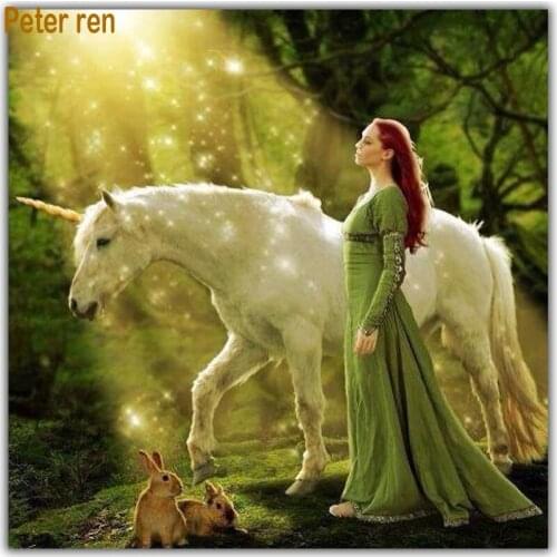 Diy Diamond painting Cross stitch Kit 3d square Diamond Mosaic full Rhinestone Diamond embroidery White horse loves his master