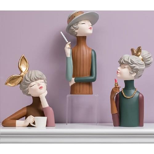 Modern Girl Resin Figurines Crafts Home Livingroom Desk Fairy Statues Decoration Office Table Fashion Ornaments Birthday Gifts